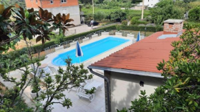  Apartments Ankica - pool & garden  Кампор